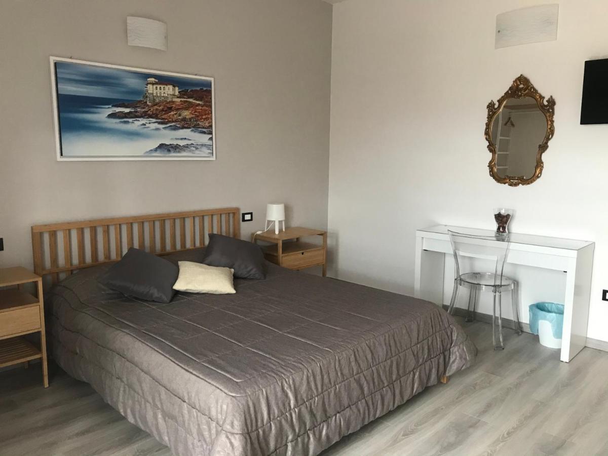 Отель Attico Livorno Bed & Relax Экстерьер фото