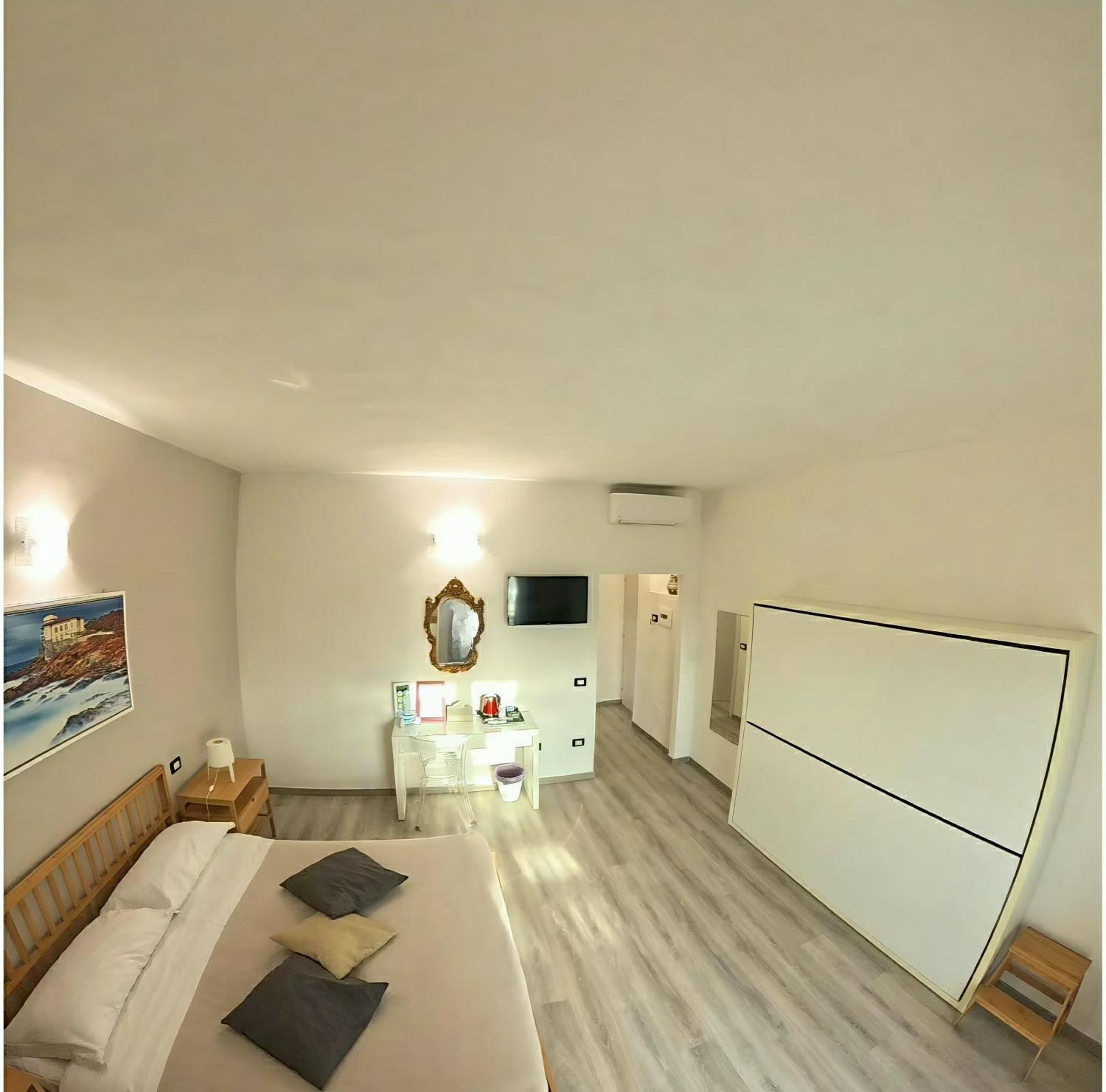 Отель Attico Livorno Bed & Relax Экстерьер фото